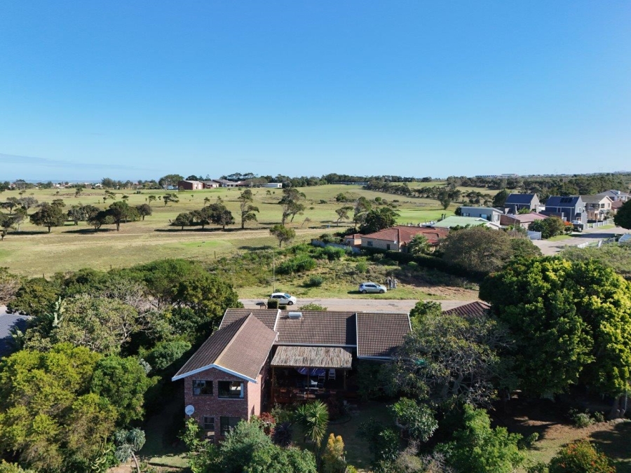4 Bedroom Property for Sale in Noorsekloof Eastern Cape